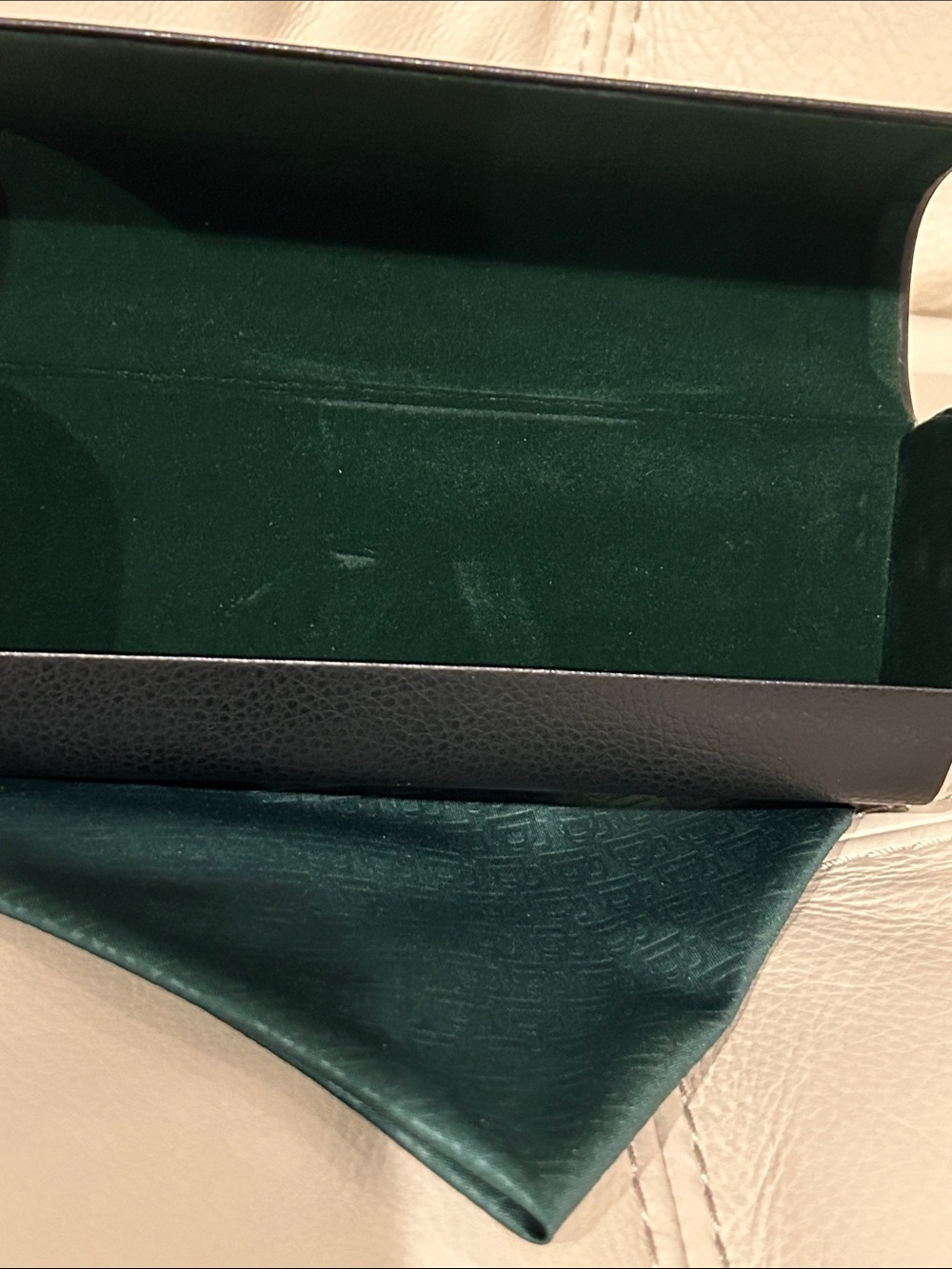 David Beckham DB 7128/S Sunglasses Brand New w/Case - Picture 10 of 10
